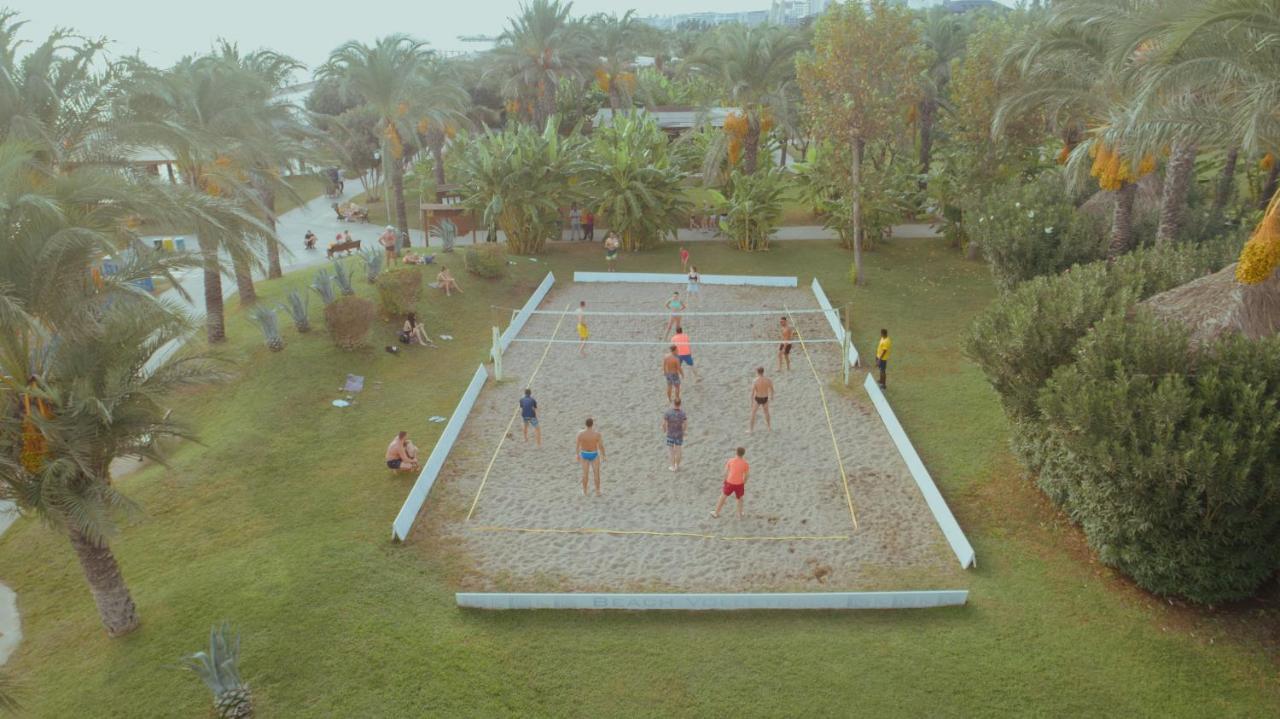 Ic Hotels Green Palace - Kids Concept Antalya Exterior photo Beach volleyball in the resort