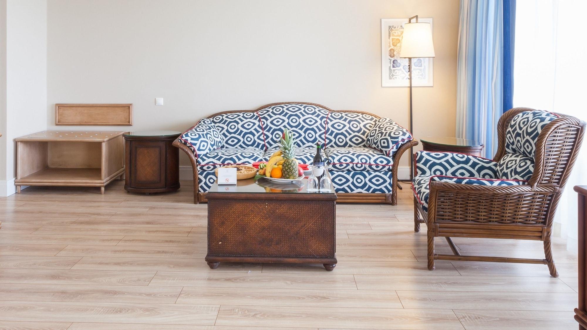 Ic Hotels Green Palace - Kids Concept Antalya Exterior photo Laminate flooring