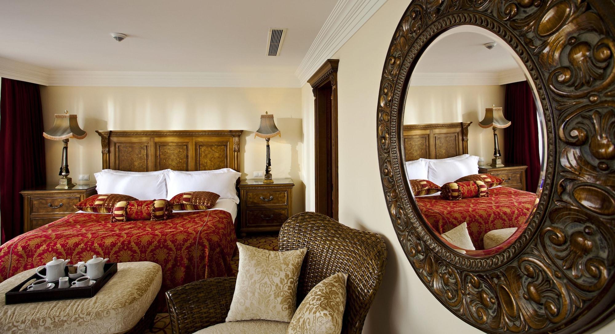 Ic Hotels Green Palace - Kids Concept Antalya Exterior photo A bedroom at the hotel